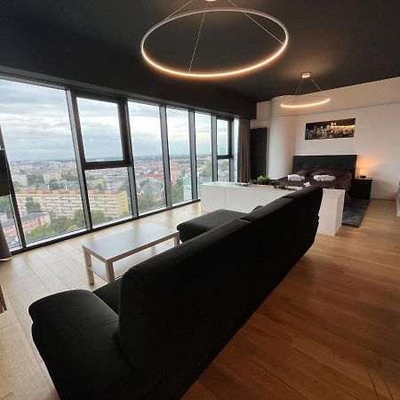 Hanza Tower - Luxurious Apartment 60M2 - 15Th Floor City View Szczecin Kültér fotó