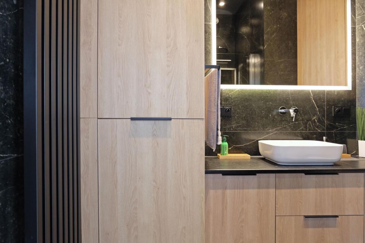 Hanza Tower - Luxurious Apartment 60M2 - 15Th Floor City View Szczecin Kültér fotó