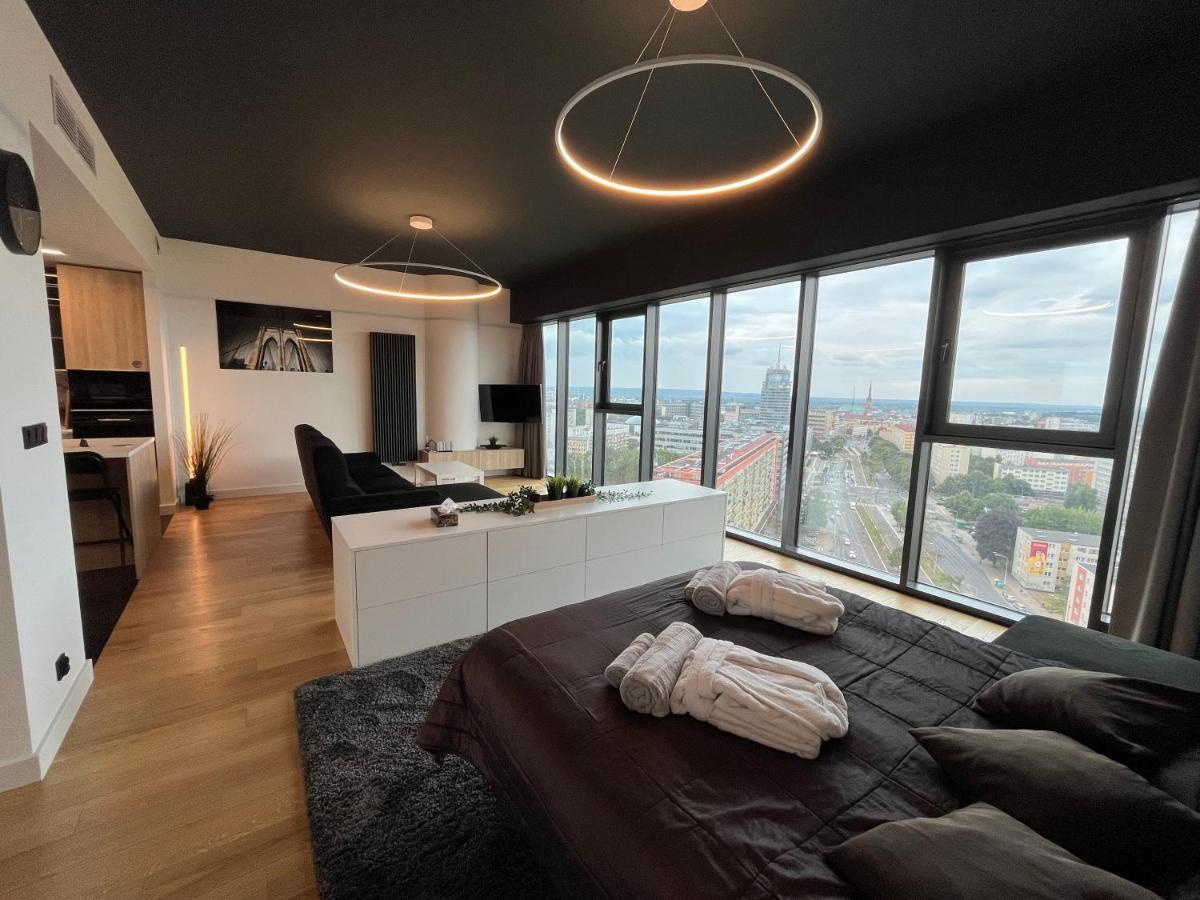 Hanza Tower - Luxurious Apartment 60M2 - 15Th Floor City View Szczecin Kültér fotó