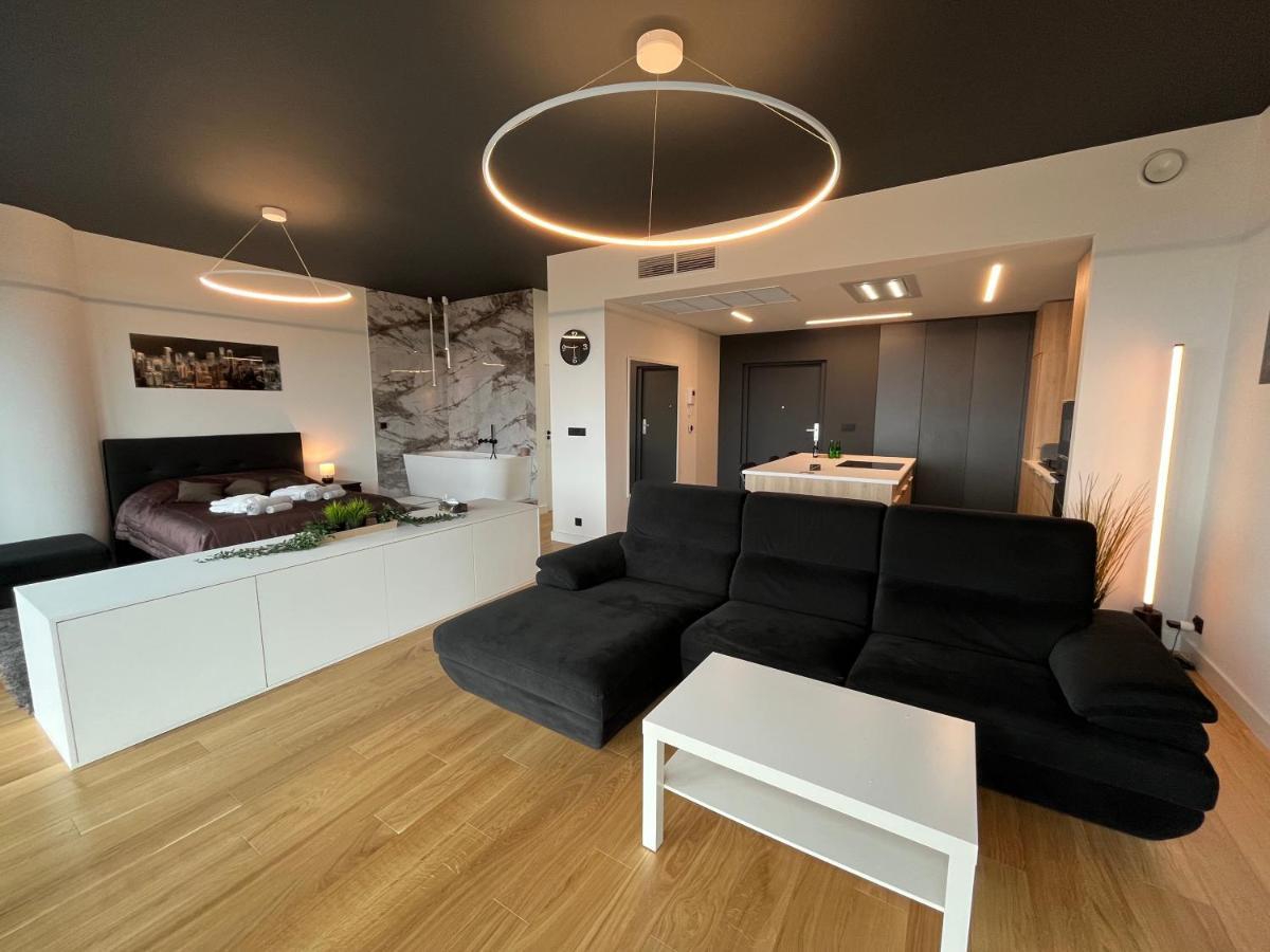 Hanza Tower - Luxurious Apartment 60M2 - 15Th Floor City View Szczecin Kültér fotó