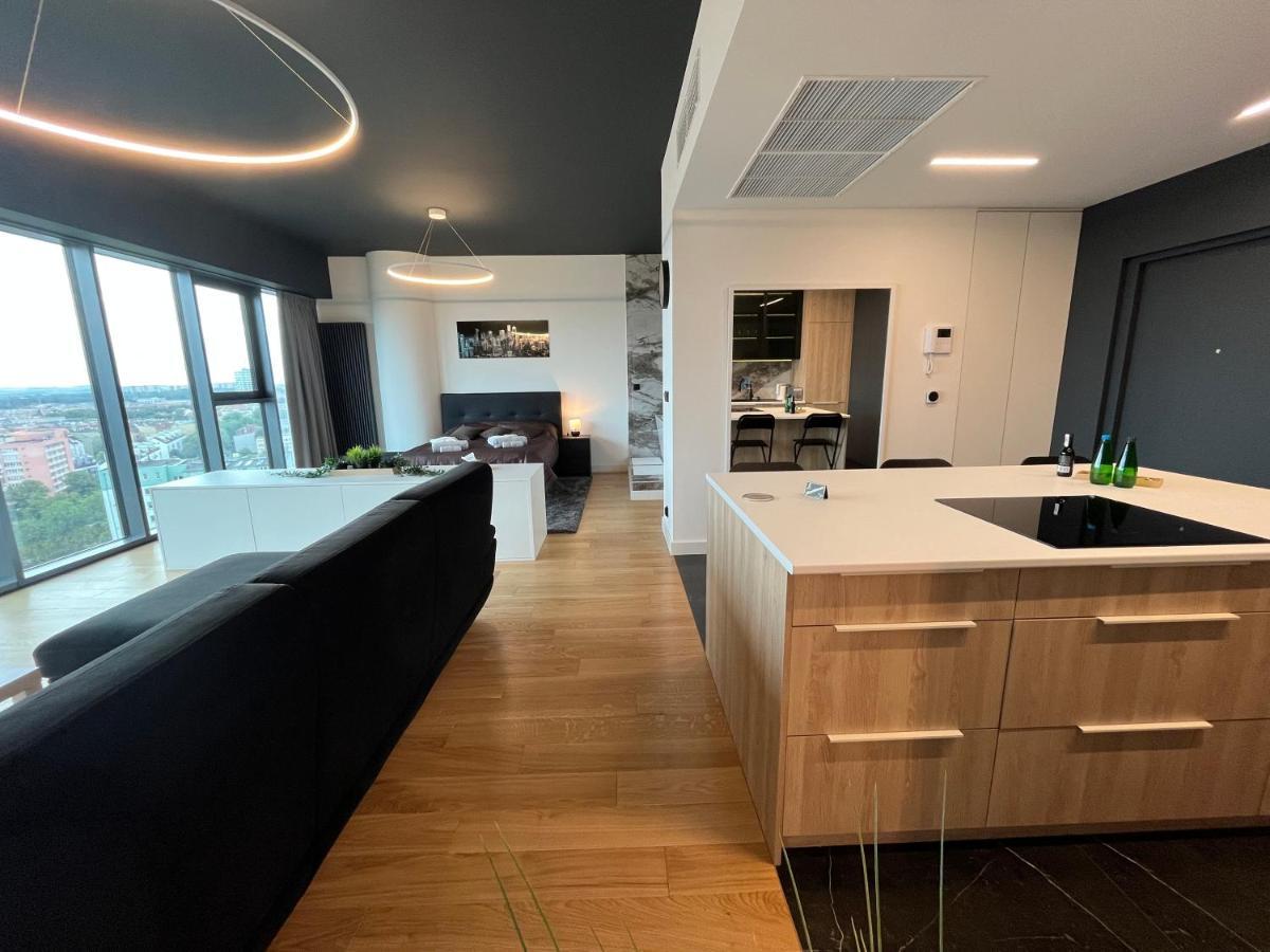 Hanza Tower - Luxurious Apartment 60M2 - 15Th Floor City View Szczecin Kültér fotó